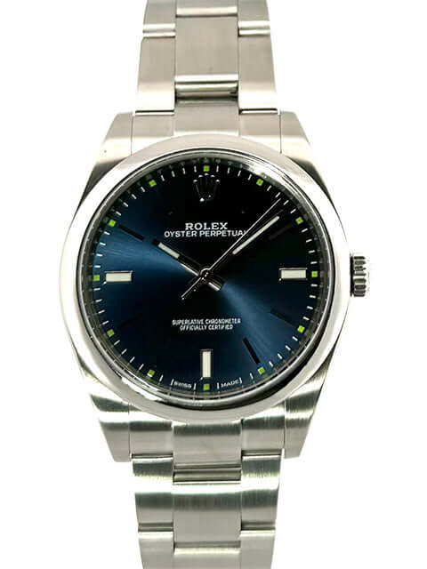 Rolex Oyster Perpetual 39 Ref. 114300 Blaues Zifferblatt, Edelstahlgehäuse, und -armband, poliert und satiniert, 39 mm, Saphirglas, Wasserdicht bis 10 bar.