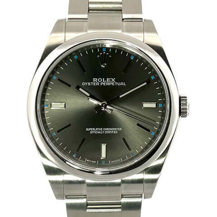 Rolex Oyster Perpetual 39 mm Ref. 114300, Edelstahl, graues Zifferblatt, Oyster Armband, Saphirglas, Gebrauchte Uhr aus 2017 mit Box und Papieren