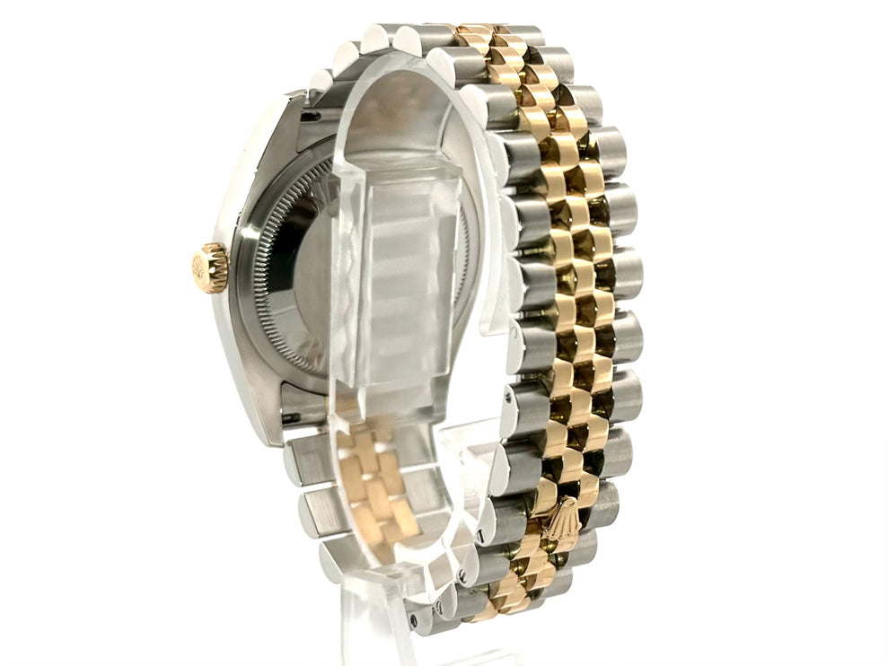 Rückseite der Rolex Datejust 36 Ref. 116233 mit Edelstahl und 18 kt Gelbgold Jubilé Armband