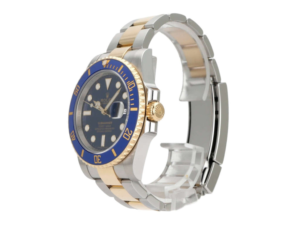 Rolex Submariner Date Edelstahl Gelbgold 116613LB, mit blauem Zifferblatt und drehbarer Lünette, Seiteansicht.