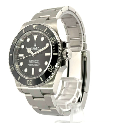 Rolex Submariner 124060 No Date, 41mm Edelstahlgehäuse, schwarze Keramik Lünette, Oyster Edelstahlband, ungetragen aus 2023