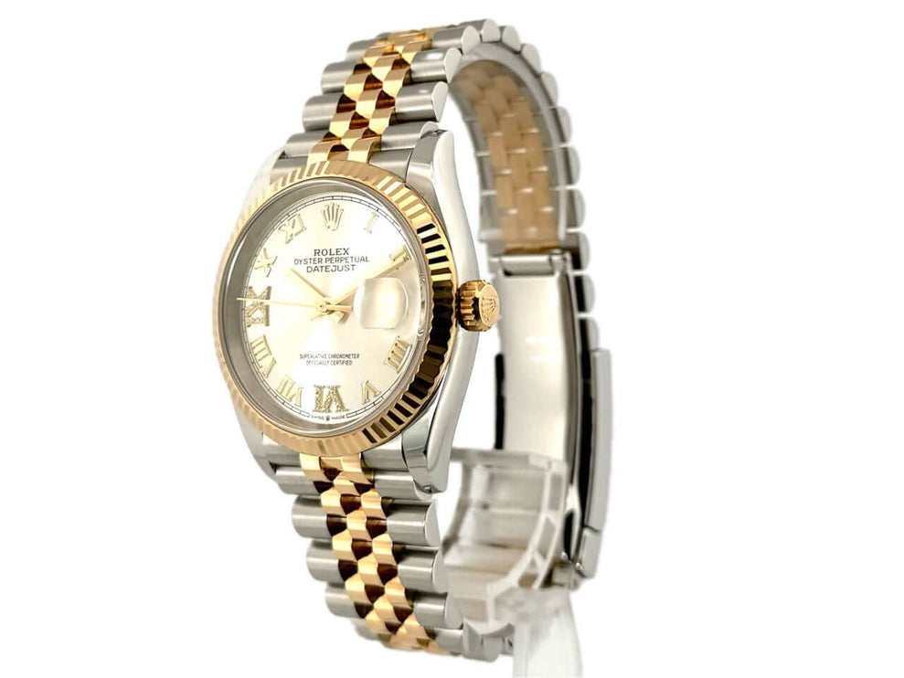 Rolex Datejust 36 Edelstahl Gold 126233, silbernes Zifferblatt mit römischen Ziffern und Diamanten, Jubilé Armband aus Edelstahl und 18 kt Gelbgold