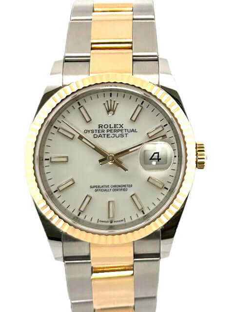 Rolex Datejust 36 Oystersteel Gelbgold 126233 Weißes Zifferblatt mit geriffelter Lünette und zweifarbigem Oyster-Armband