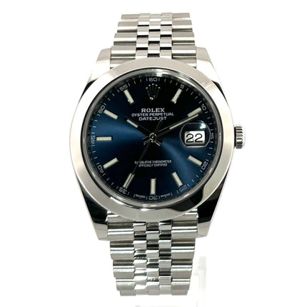 Rolex Datejust 41 Edelstahl 126300 mit blauem Zifferblatt und Jubile-Band aus 2017