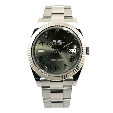 Rolex Datejust 41 Ref. 126334 Rhodium Römisch 2019 mit Edelstahlgehäuse, Weißgold Lünette und Rhodium Zifferblatt mit römischen Ziffern.