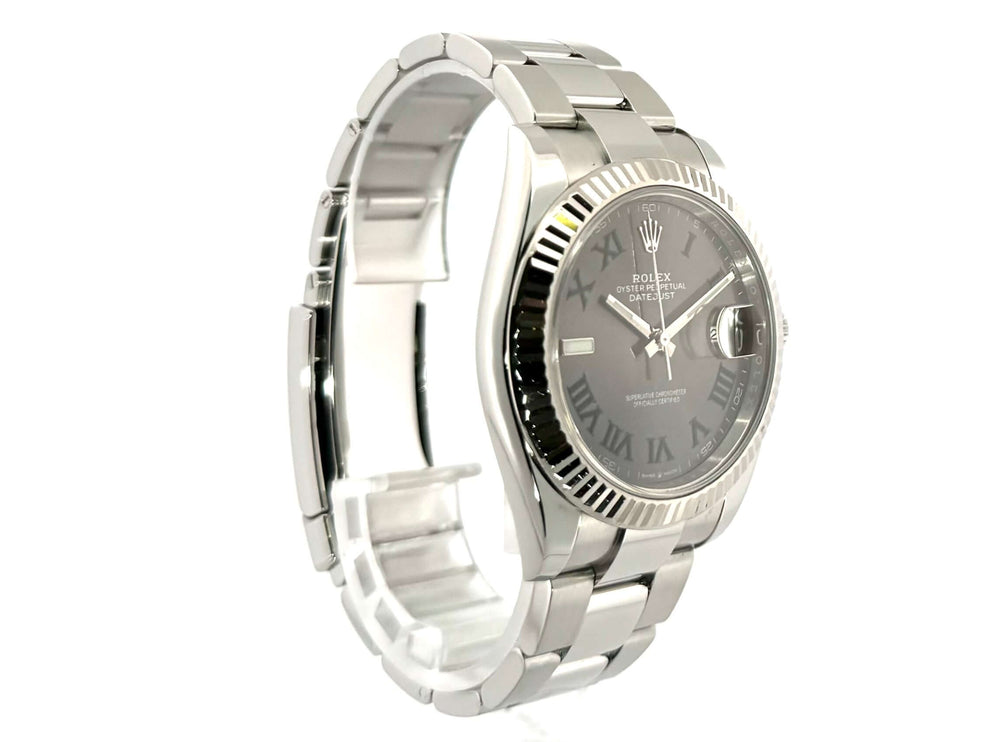 Rolex Datejust 41 Ref. 126334 Rhodium Römisch 2019, gebürstetes und poliertes Edelstahlgehäuse, Oyster-Armband, rhodiniertes Zifferblatt mit römischen Ziffern.