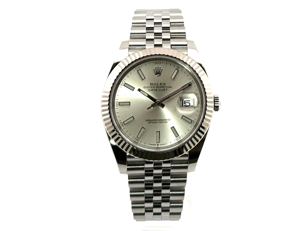 Rolex Datejust 41 Edelstahl Weißgold 126334, silbernes Zifferblatt, Jubile-Armband aus Edelstahl, Faltschließe, Leuchtindizes und Leuchtzeiger.