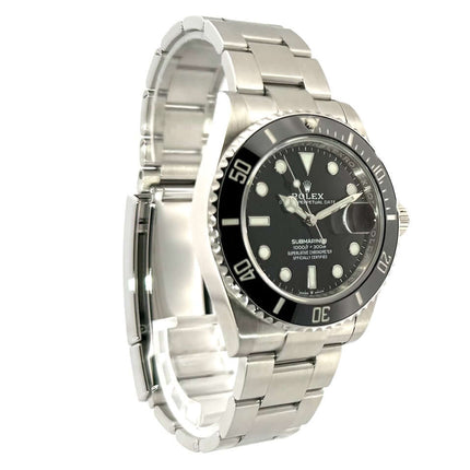 Rolex Submariner Date 126610LN, Edelstahl Gehäuse, schwarze Keramik Lünette, 41 mm Durchmesser, Oyster Edelstahlarmband