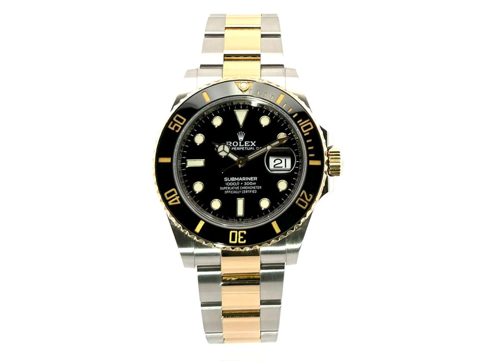 Rolex Submariner Date 41 Edelstahl Gelbgold 126613LN, schwarzes Zifferblatt, 18 Karat Gelbgold Lünette, Oyster Armband, Modell 2022.