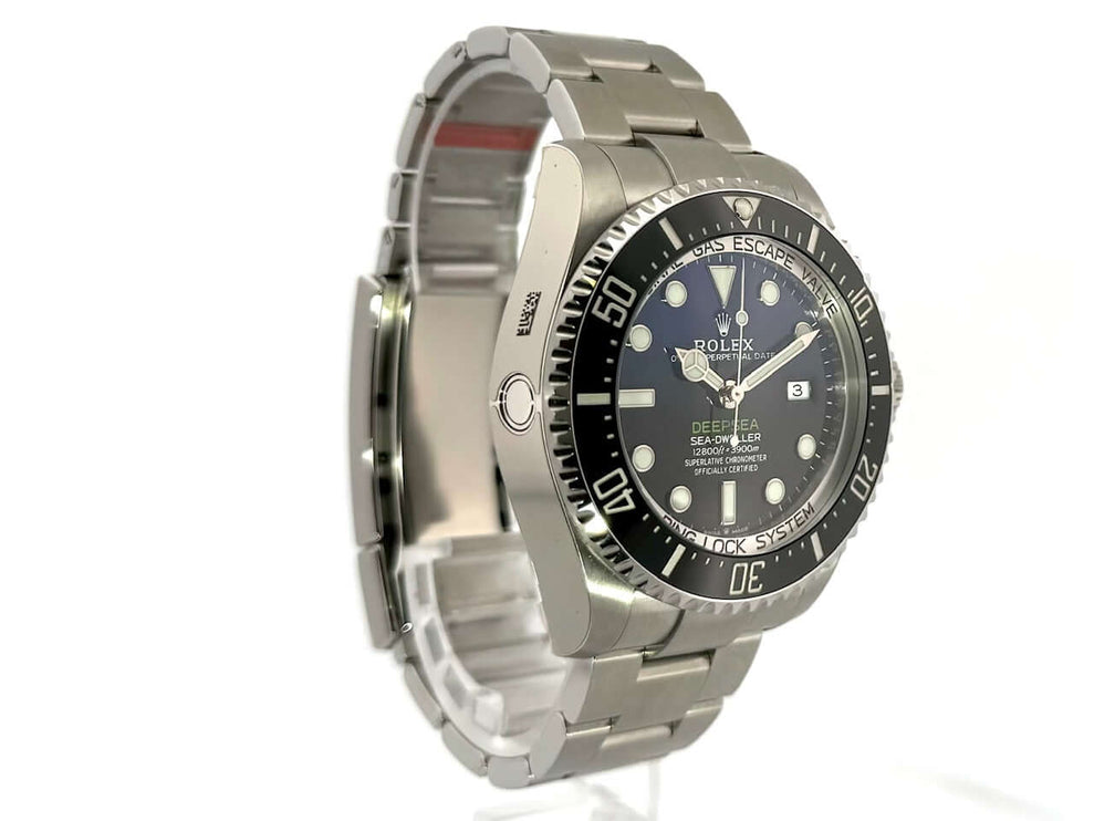 Rolex Sea-Dweller Deepsea 126660 D-Blue, poliertes und satiniertes Edelstahlgehäuse, großes schwarzes und blaues Zifferblatt, Oyster Edelstahlband