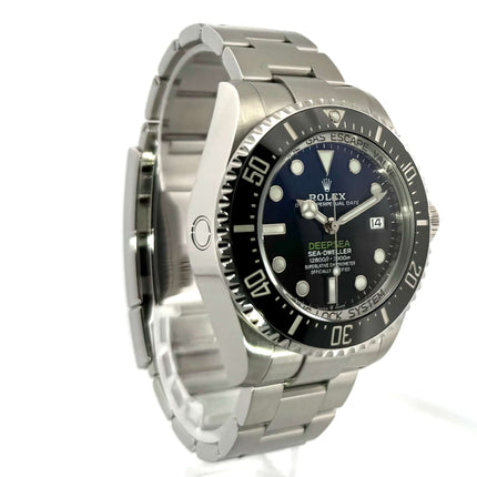 Rolex Sea-Dweller Deepsea 136660 D-Blue Edelstahlarmband, 44 mm Gehäusedurchmesser, schwarzes Zifferblatt mit Leuchtindizes