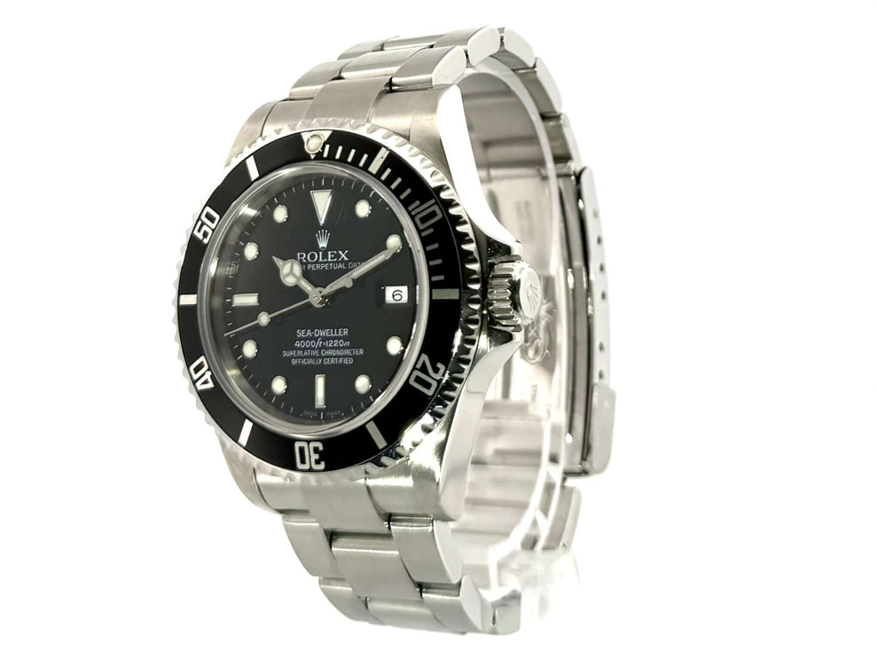 Rolex Sea-Dweller 16600, Edelstahl Gehäuse und Lünette mit schwarzer Einlage, schwarzes Zifferblatt, Oyster Edelstahl Armband, Automatikuhrwerk.