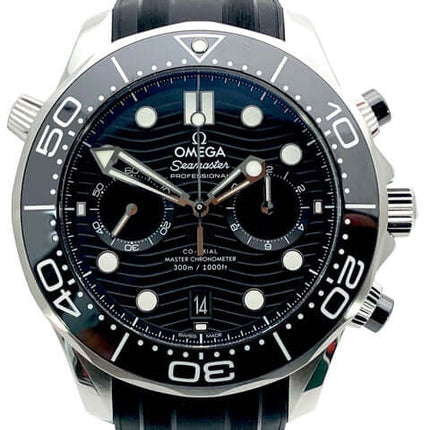 Omega Seamaster Diver 300M Chronograph 210.32.44.51.01.001 Edelstahlgehäuse schwarzes Zifferblatt Kautschukband 44mm Herrenuhr