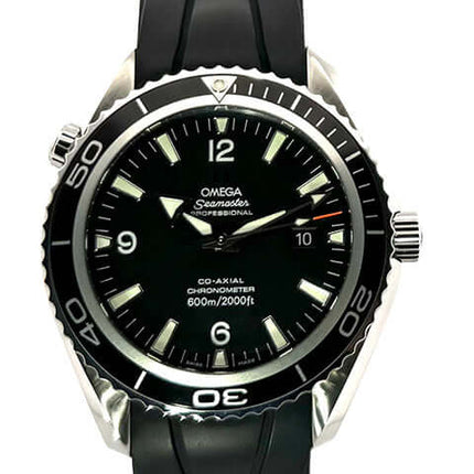 Omega Seamaster Planet Ocean 600m 45.5 mm Ref. 2900.50.91 Edelstahlgehäuse, schwarzes Zifferblatt, Kautschukband, 60-Minuten-Skala, Leuchtpunkt