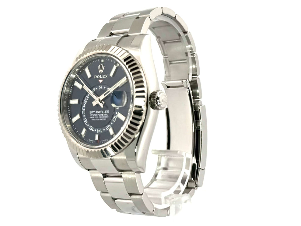 Rolex Sky-Dweller 326934 Edelstahl Weißgold mit blauem Zifferblatt, poliertes Edelstahlgehäuse, drehbare Lünette, Oyster-Armband, Automatikwerk