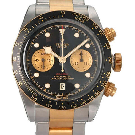 Tudor Heritage Black Bay Chrono 79363N-0001 in Edelstahl und Gelbgold mit schwarzem Zifferblatt und goldenen Details.