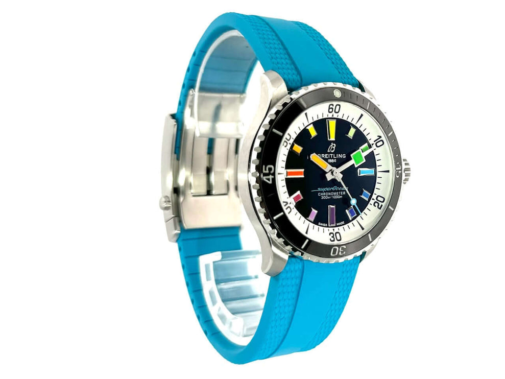 Breitling Superocean III Automatic 42 Rainbow A17375211B2S1 mit türkisfarbenem Kautschukband und Edelstahlgehäuse, schwarzes Zifferblatt