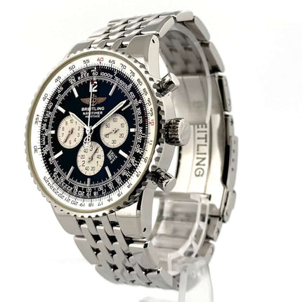 Breitling Navitimer Heritage A35340 Herrenarmbanduhr Edelstahl poliert Band, schwarzes Zifferblatt, Chronograph, drehbare Lünette.