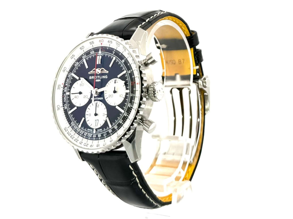 Breitling Navitimer B01 Chronograph 43 AB0138211B1P1 mit schwarzem Alligatorlederband und schwarzem Zifferblatt