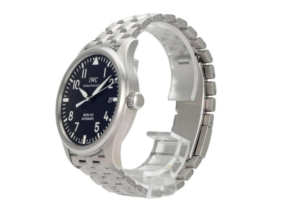 IWC Pilots Watch Mark XVI IW325501 in Edelstahl mit schwarzem Zifferblatt und Edelstahlarmband.