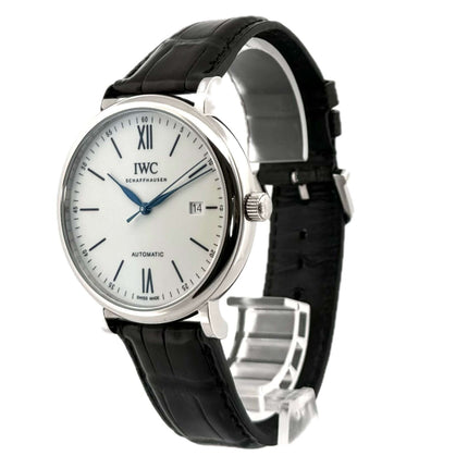 IWC Portofino Automatik Edition 150 Jahre IW356519 Uhr mit poliertem Edelstahlgehäuse, schwarzem Lederarmband und silberfarbenem Zifferblatt