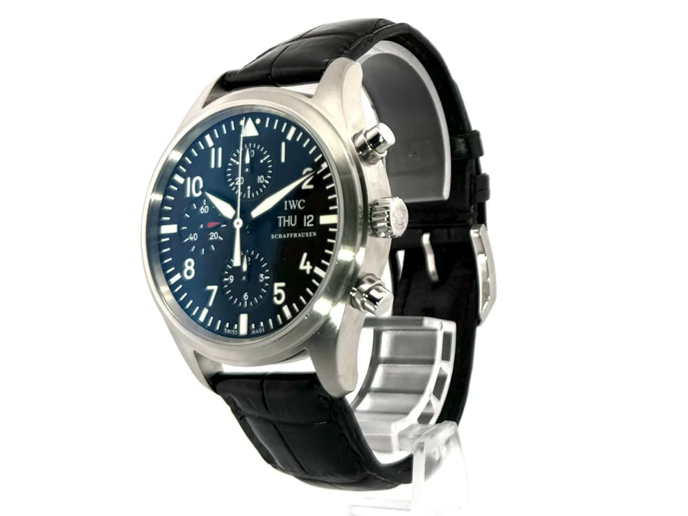 IWC Fliegeruhr Chronograph IW371701 mit poliertem Edelstahlgehäuse, schwarzem Lederband und Zifferblatt, Automatikwerk, in sehr gutem Zustand