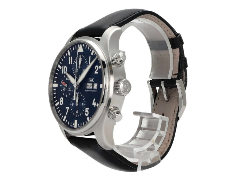 IWC Fliegeruhr Chronograph Edition Le Petit Prince IW377714 mit blauem Zifferblatt und schwarzem Lederband.