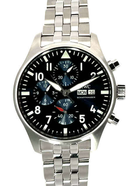 IWC Pilot's Watch Chronograph IW378004 mit poliertem Edelstahlgehäuse, blauem Zifferblatt und Edelstahlarmband mit Faltschließe