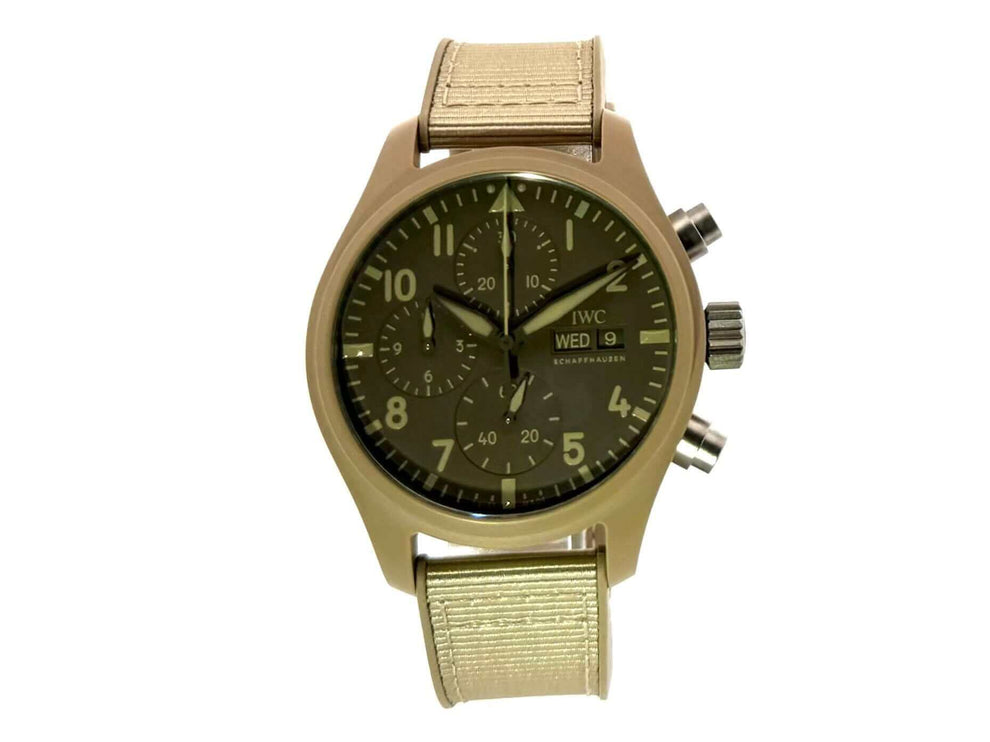 IWC Pilots Watch Chronograph 41 Top Gun Mojave Desert IW389402 mit Keramikgehäuse und beigem Kautschukband