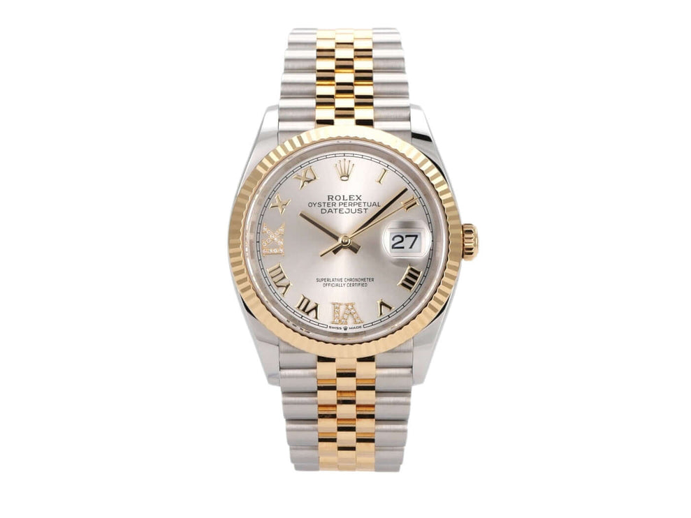 Rolex Datejust 36 Ref. 126233 mit silbernem Zifferblatt und Diamanten, Jubilé-Armband aus Edelstahl und Gelbgold.