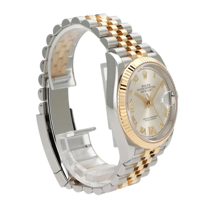 Rolex Datejust 36 Ref. 126233 mit silbernem Zifferblatt, Diamanten und Jubile-Armband aus Edelstahl und Gelbgold