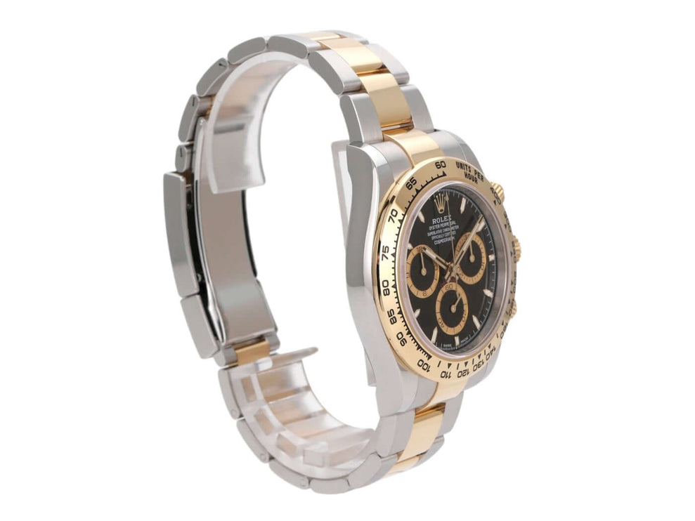 Rolex Daytona 126503 Zeitmesser aus Edelstahl und Gelbgold mit schwarzem Zifferblatt und zweifarbenem Armband.