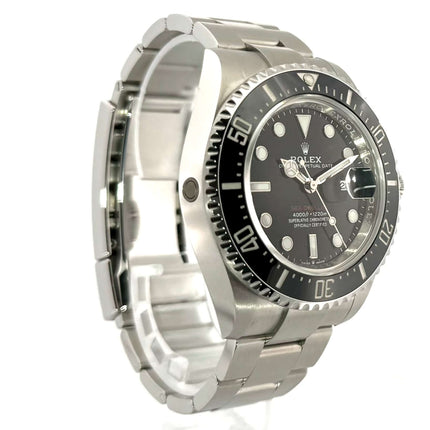 Rolex Sea-Dweller 126600 mit Edelstahlgehäuse, schwarzem Zifferblatt, Keramiklünette und Oyster-Armband