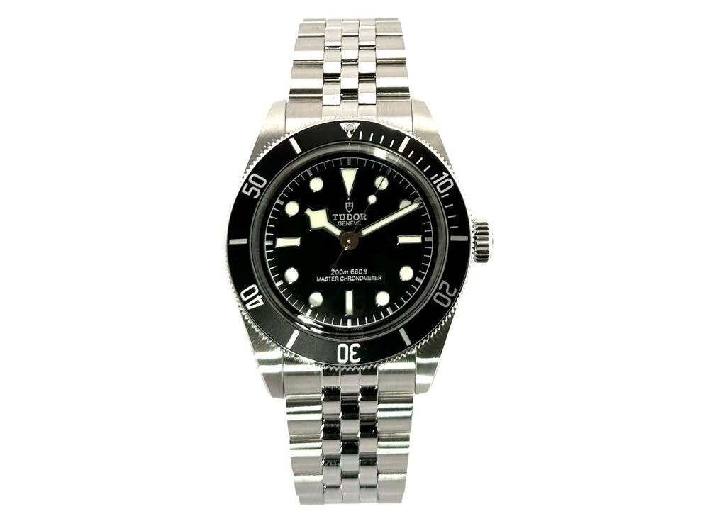 Tudor Black Bay Ref. M7941A1A0NU-0003 Edelstahlgehäuse, schwarzes Zifferblatt, aufgesetzte Leuchtindizes und Edelstahlband mit Sicherheitsfaltschließe