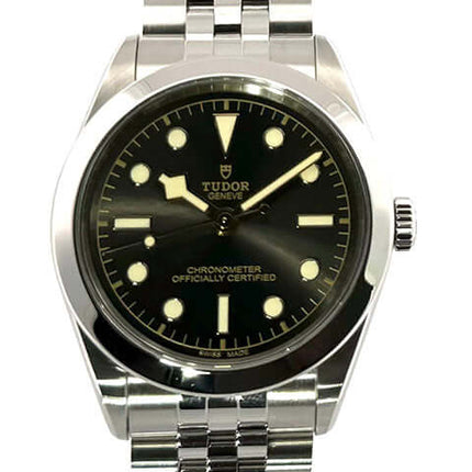 Tudor Black Bay 39 Ref. M79660-0001 Uhr mit poliertem Edelstahlgehäuse und -band, grauem Zifferblatt, Leuchtzeigern und Saphirglas.