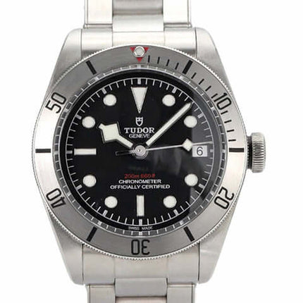 Tudor Black Bay Steel M79730-0001, schwarze Zifferblatt, Edelstahl-Gehäuse, Automatik-Uhrwerk, 41 mm Durchmesser.