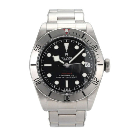 Tudor Black Bay Steel M79730-0001, polierte und satinierte Edelstahl-Uhr, schwarzes Zifferblatt, 41 mm Durchmesser.