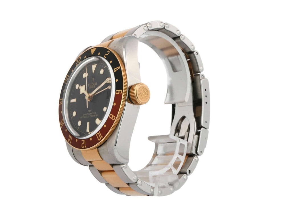 Tudor Heritage Black Bay GMT M79833MN-0001 Armbanduhr mit Edelstahl- und Gelbgoldgehäuse, schwarz brauner Lünette und schwarzem Zifferblatt