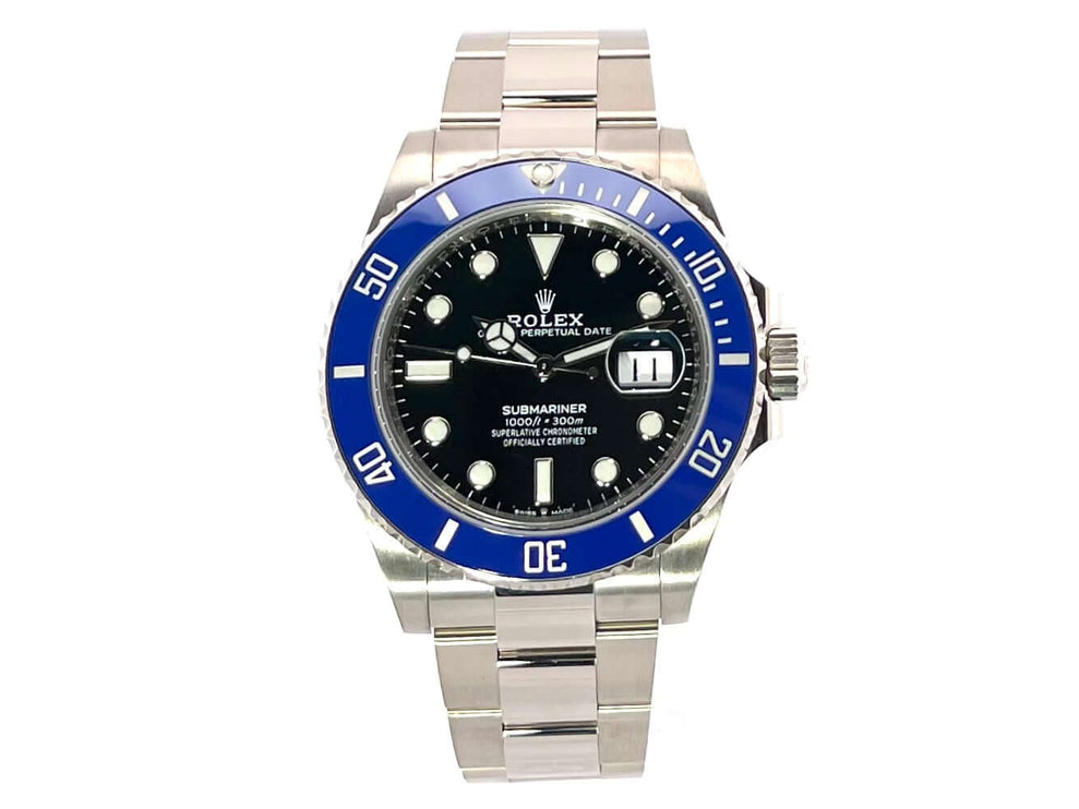 Rolex Submariner Date Weißgold 126619LB mit blauem Cerachrom Lünette, schwarzem Zifferblatt und 18 k Weißgold Oyster Armband.