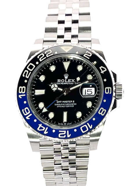 Rolex GMT Master II Edelstahl 126710BLNR, schwarz-blaues Keramik-Zifferblatt, Edelstahlarmband, poliert und satiniert, 24-Stunden-Skala.