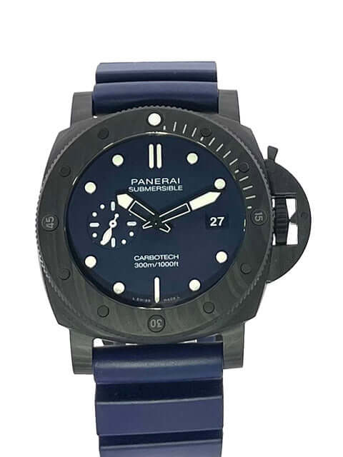 Panerai Submersible QuarantaQuattro Carbotech Blu Abisso PAM01232 mit blauem Kautschukband und fluoreszierenden Indizes