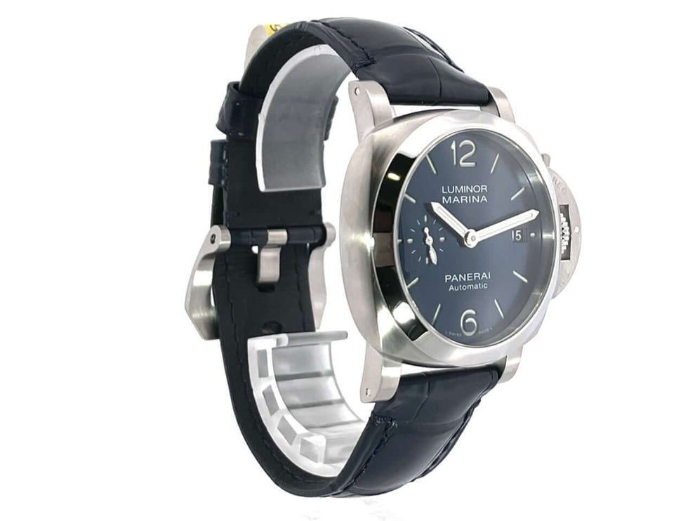 PAM01370-4